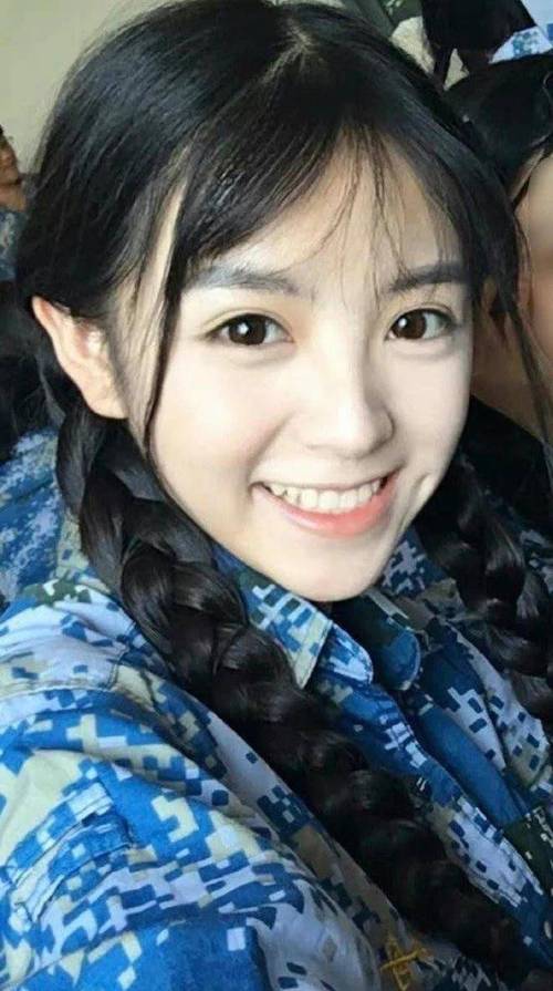 田曦薇猫妖,田曦薇初中照片