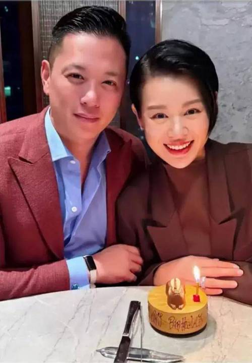 胡杏儿老公庆生,胡杏儿老公干嘛的