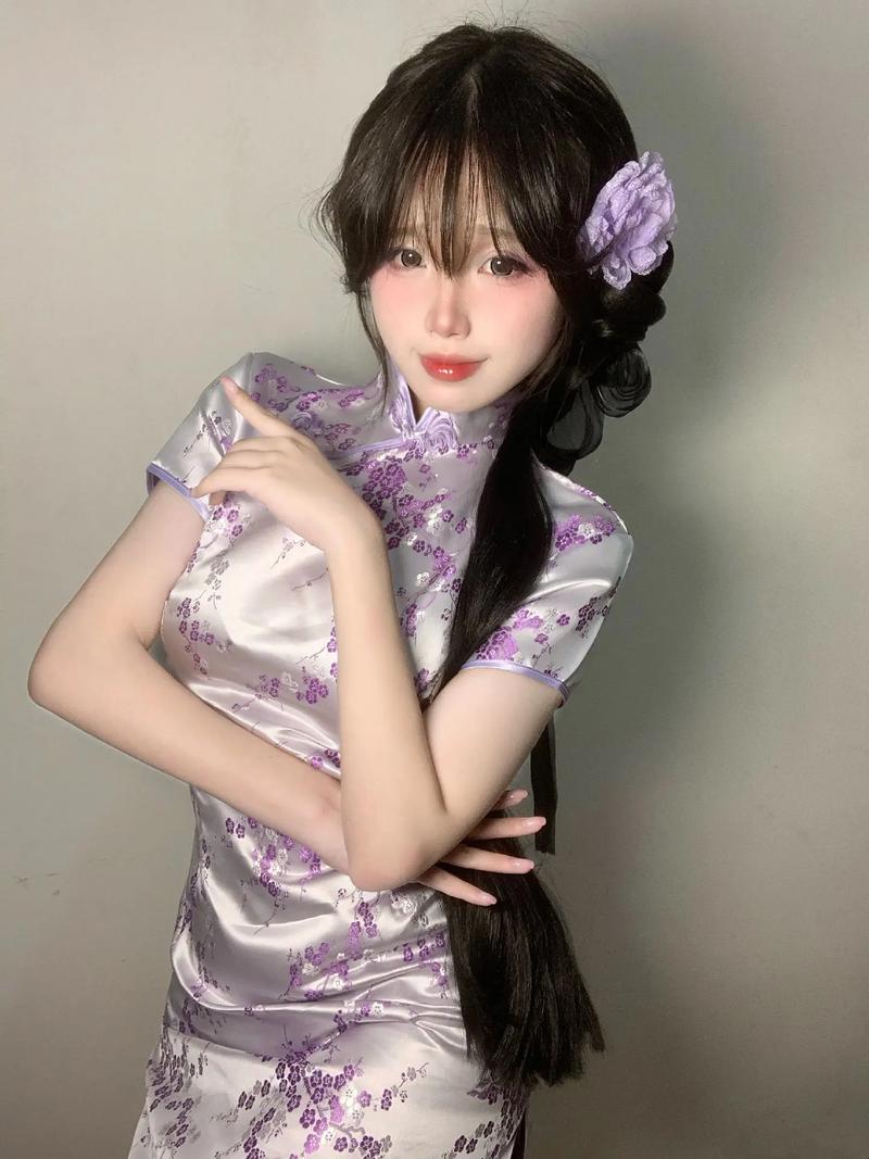 抖音上很火的女装大佬:抖音上很火的女装大佬叫什么